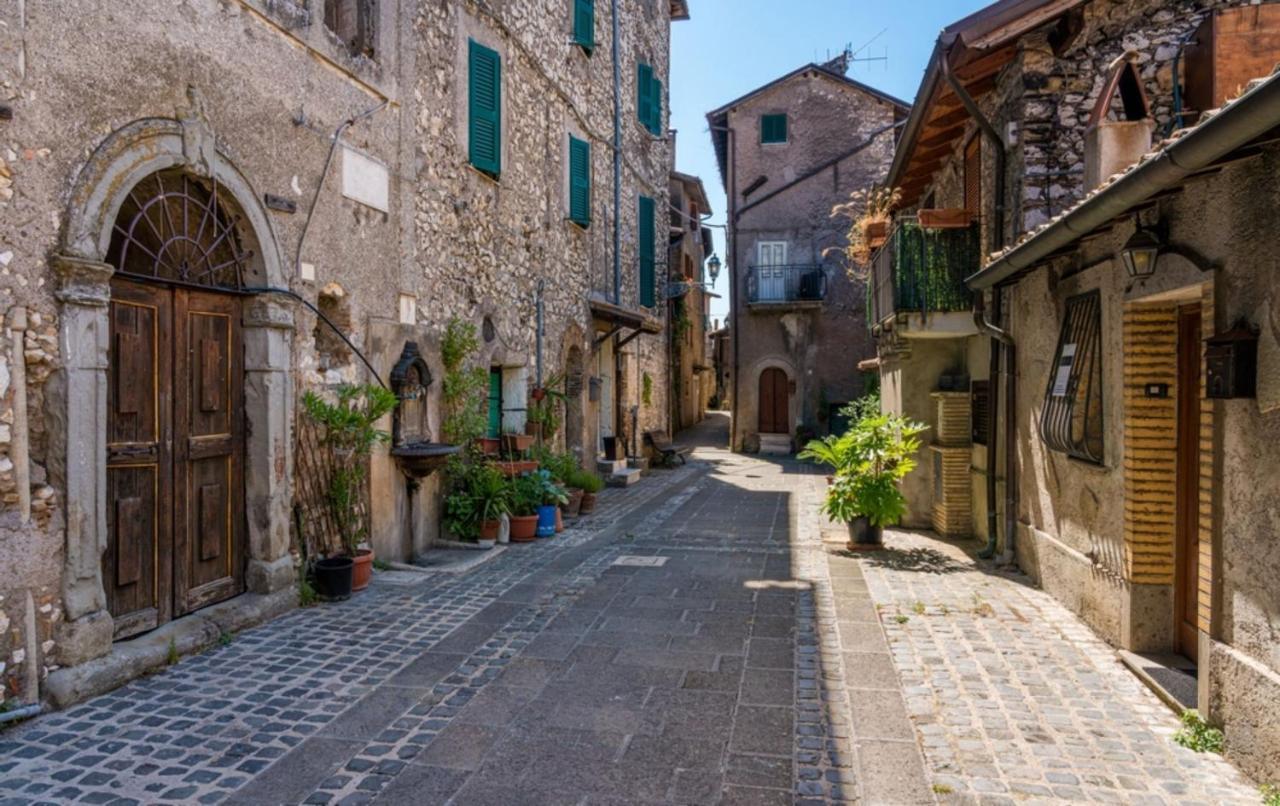 Casa Della Grotta Apartment Olevano Romano Bagian luar foto